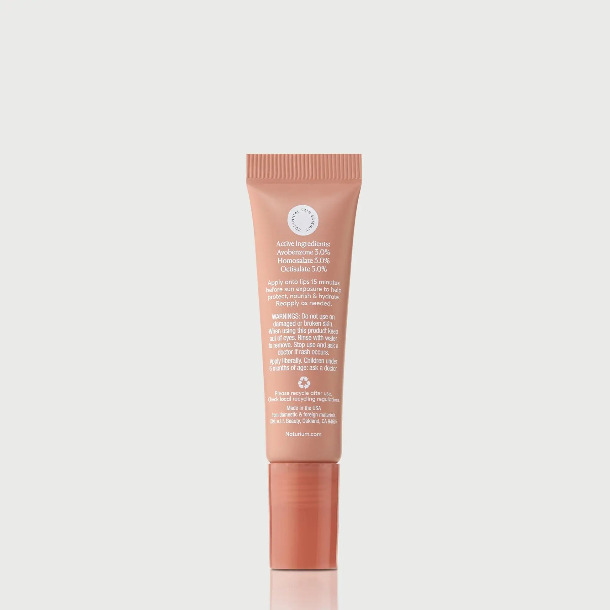phyto-glow-lip-balm-spf-45-getaway-n9 NATR-10126_PhytoGlow_SPF_Getaway_primary_capon_back_bonebkgd_1.webp