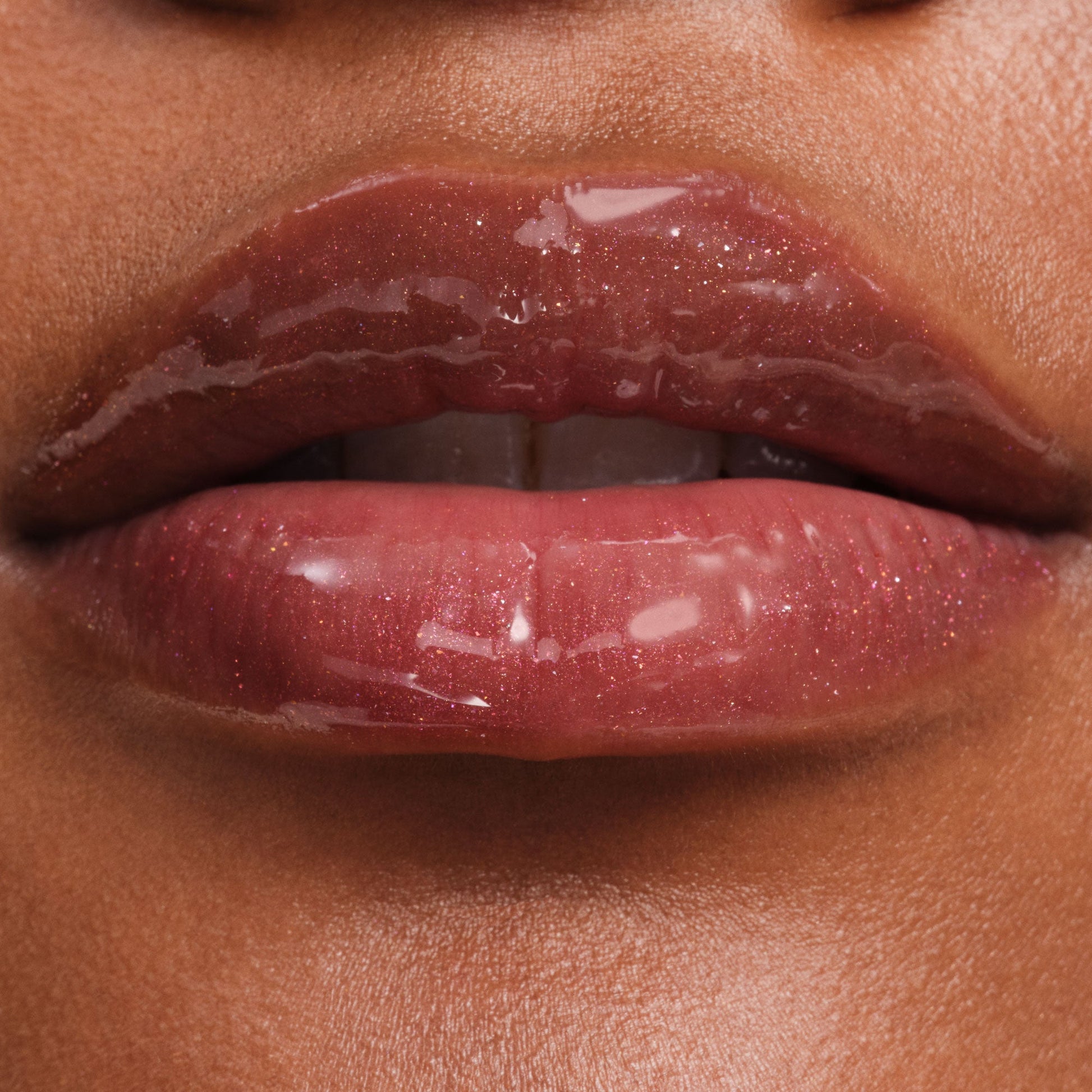 phyto-glow-lip-balm-shimmer-galaxy-t7 NATR-10137-Phyto-Glow-Lip-Hover-Galaxy.jpg