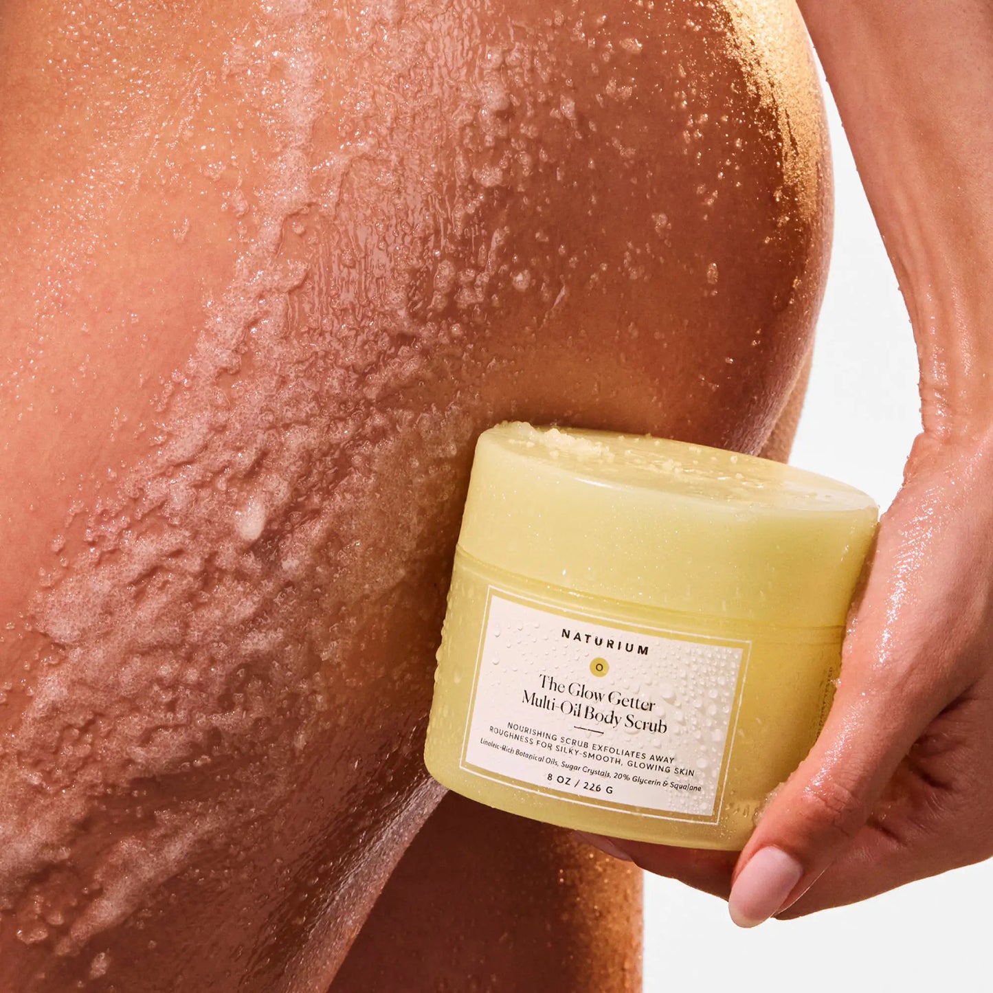 the-glow-getter-multi-oil-body-scrub-n5 NATR-40028-Alt-Image-The_Glow_Getter_Multi-Oil_Body_Scrub-07.webp