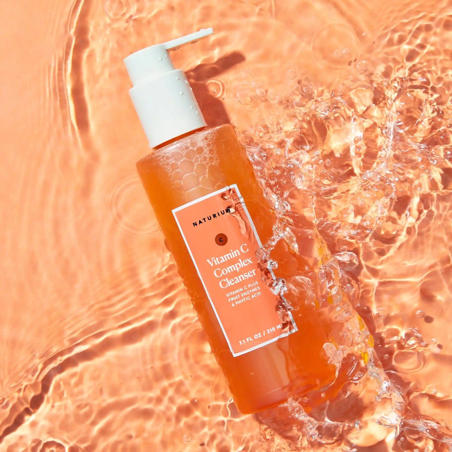 vitamin-c-complex-cleanser-y6 vitc-cleanser_6387-crop.webp